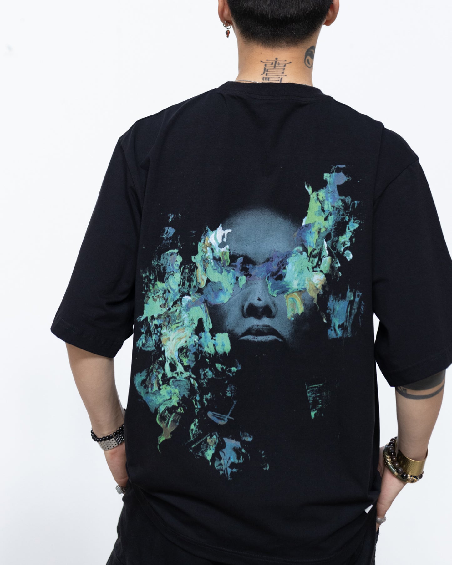 AISHA TEE BLACK