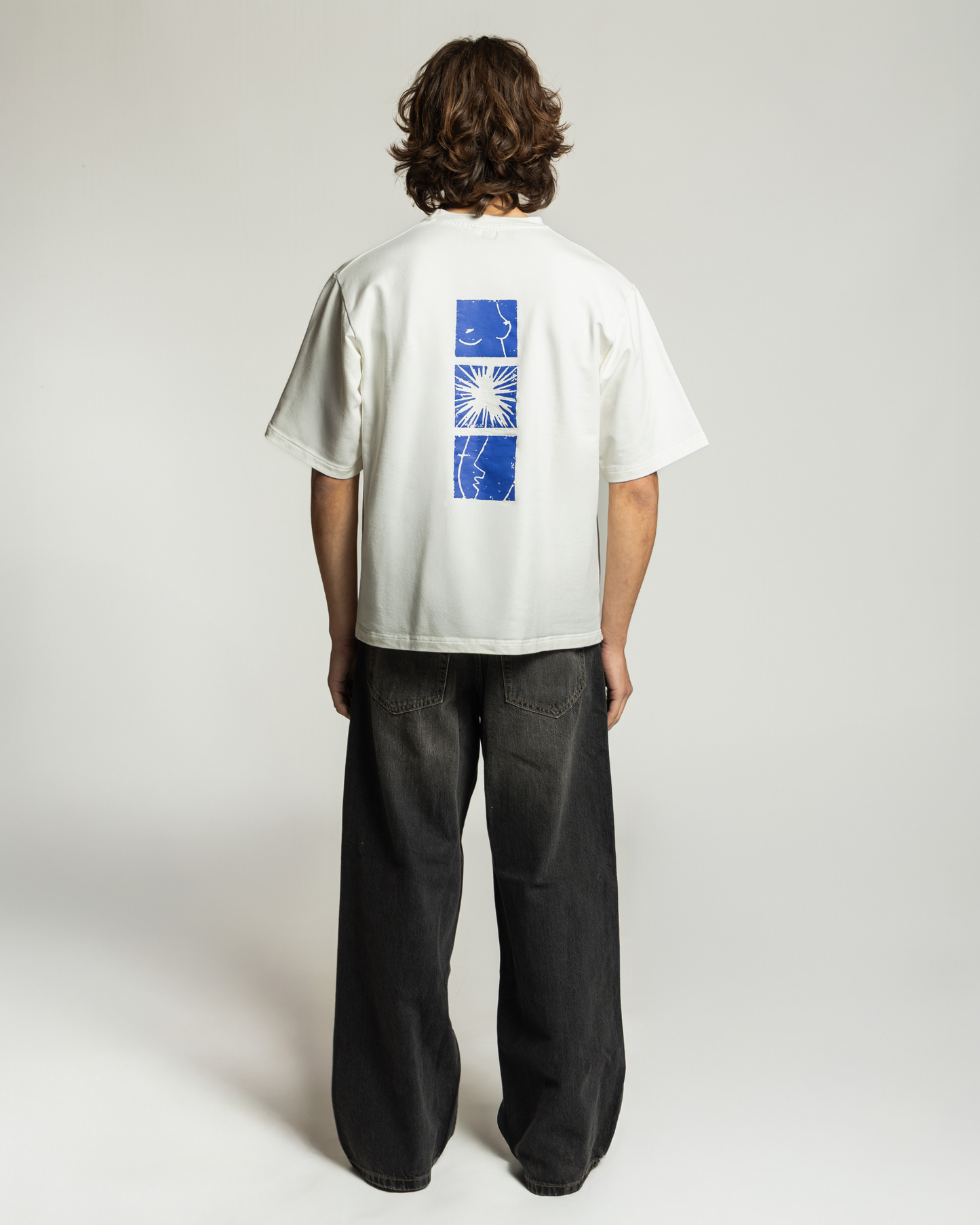 SEQUENCE TEE OFF WHITE